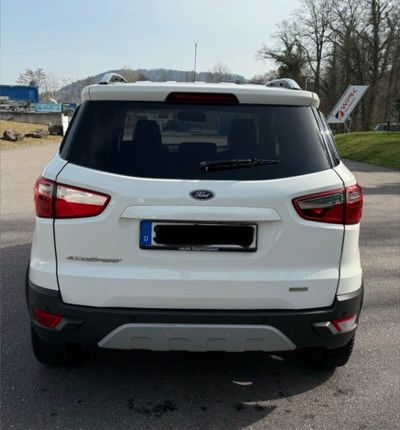 Fahrzeugabbildung Ford EcoSport Titanium 8fach Bereift ALUFelgen