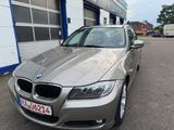 BMW 318 Baureihe 3 Touring 318i COC Dok - gebrauchte BMW 318 aus dem Jahr 2012