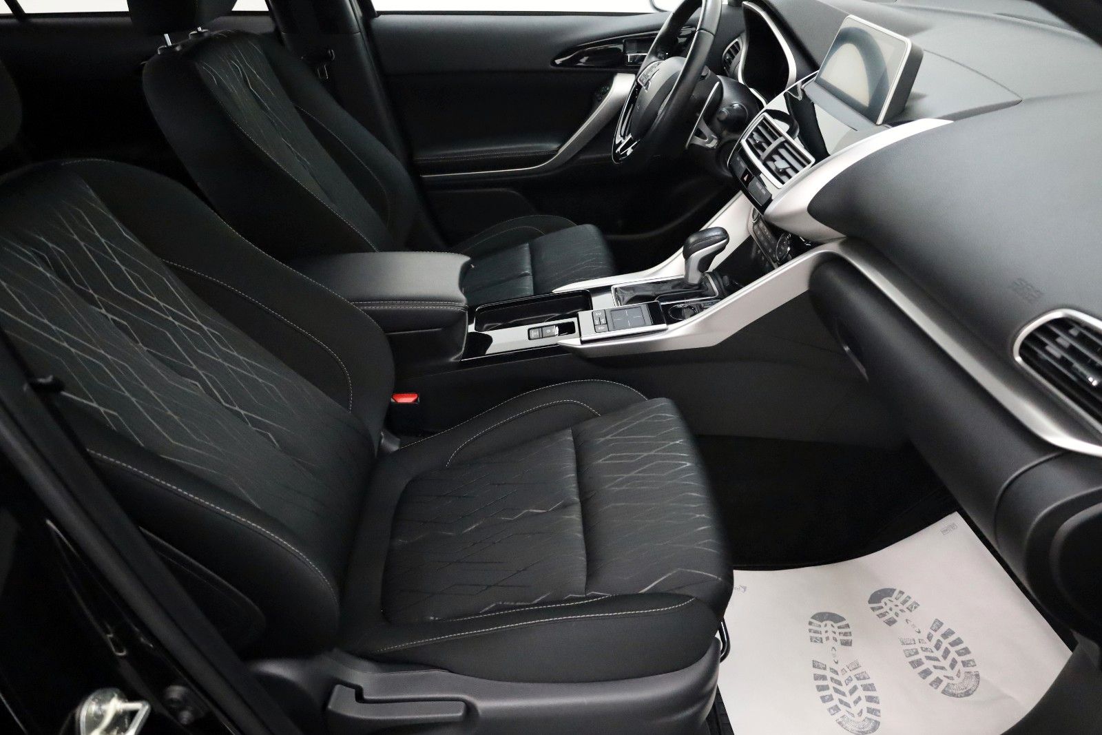 Fahrzeugabbildung Mitsubishi Eclipse Cross Diamant Edition+ Led,Kamera,ACC