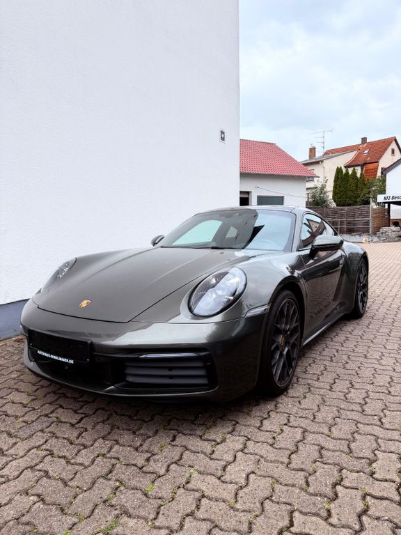 Image of Porsche 992