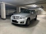 Mercedes-Benz GLK 200 CDI - Automatik - AHK - Parktronic - Mercedes-Benz GLK 200 von privat