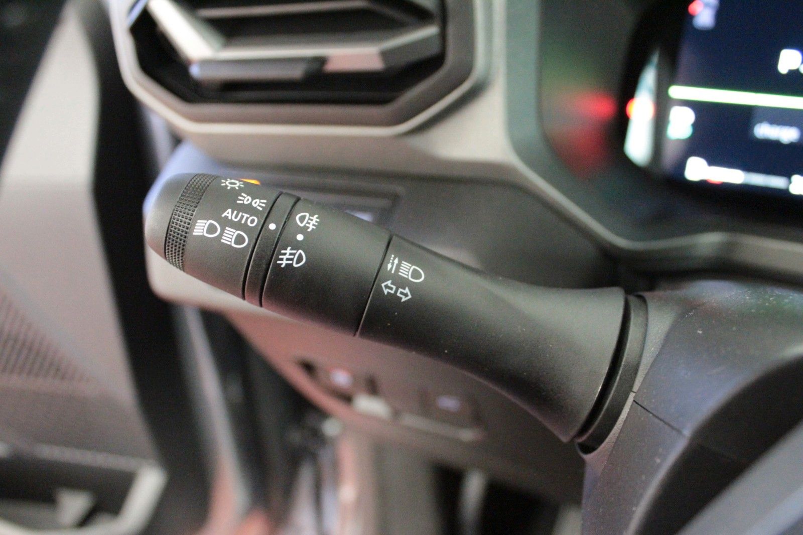 Fahrzeugabbildung Dacia Bigster hybrid   140 Journey   Winterpaket *City