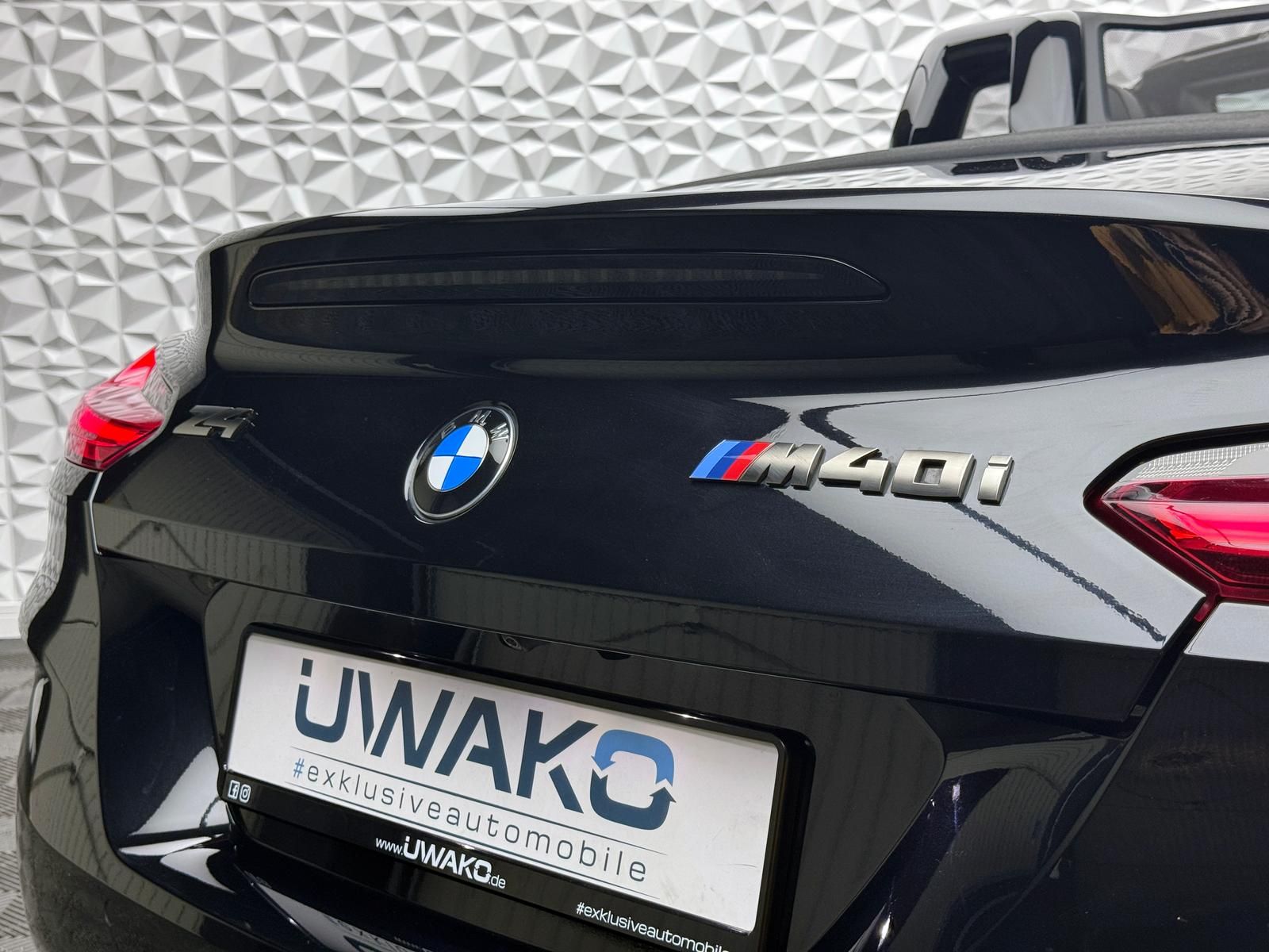 Fahrzeugabbildung BMW M40i M-PERFORMANCE/ACC/H&K/HUD/LIVE/DA+/RCAM/KEY