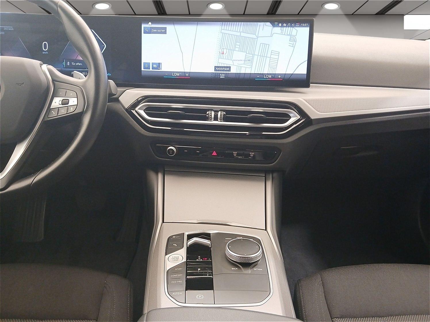 BMW 318d Touring LiveCockpitProf PDC Driv.Assist
