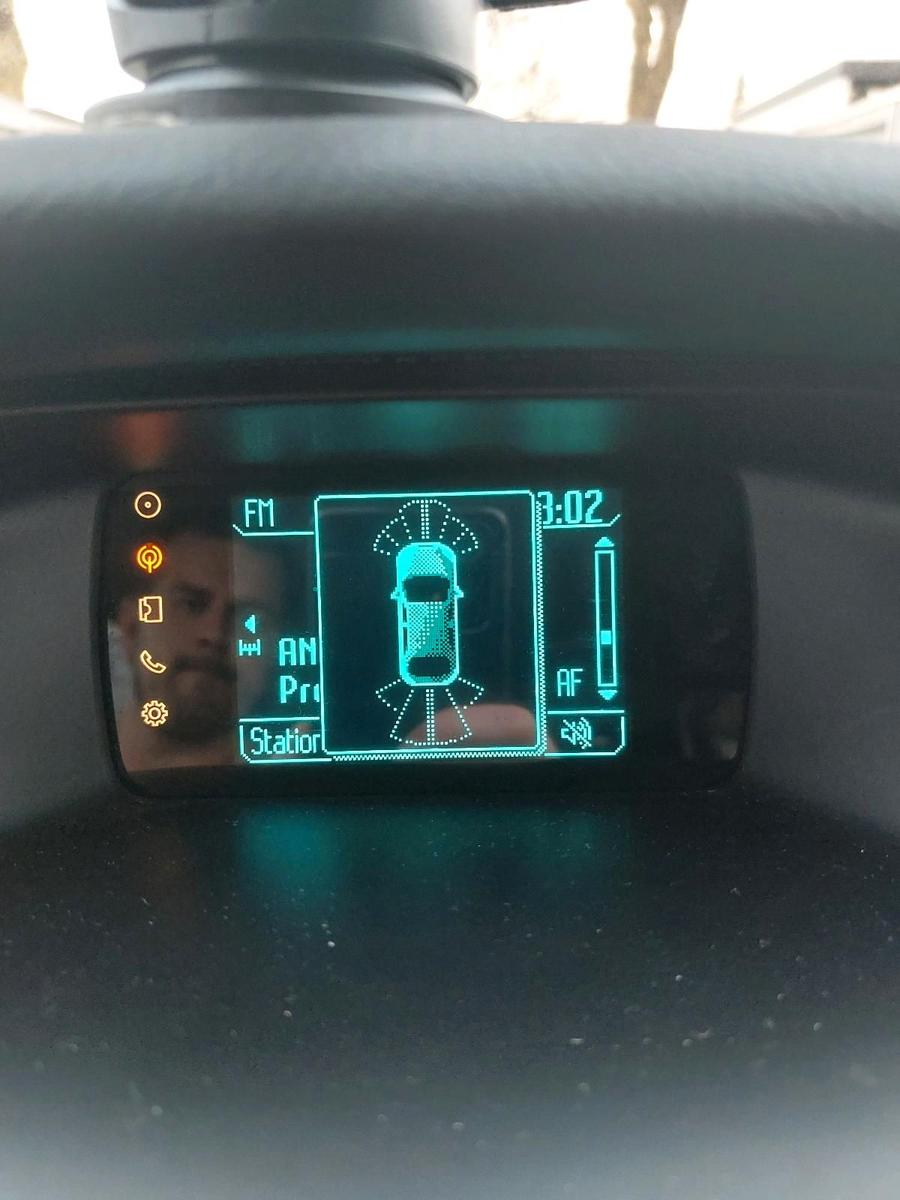 Ford Focus 2014 — photo 7
