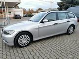 BMW 3er 320d Touring+PDC+AHK - BMW aus 2006: Kombi, 3er