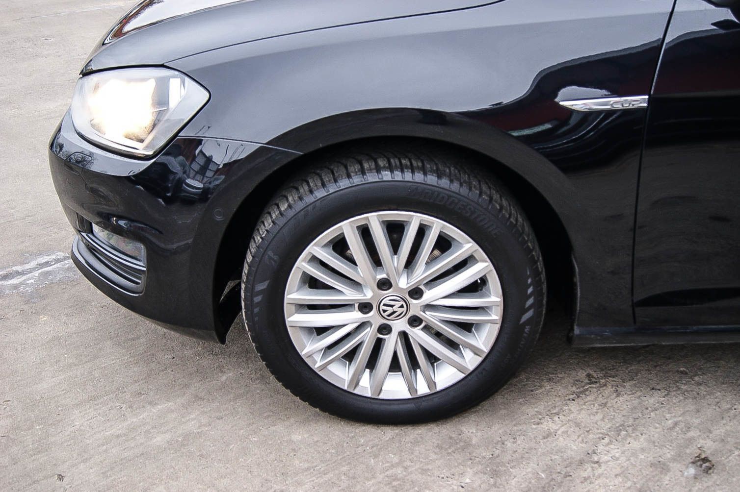 Fahrzeugabbildung Volkswagen Golf 7 Variant 12TSI CUP BMT PARKLENKASSISTENT