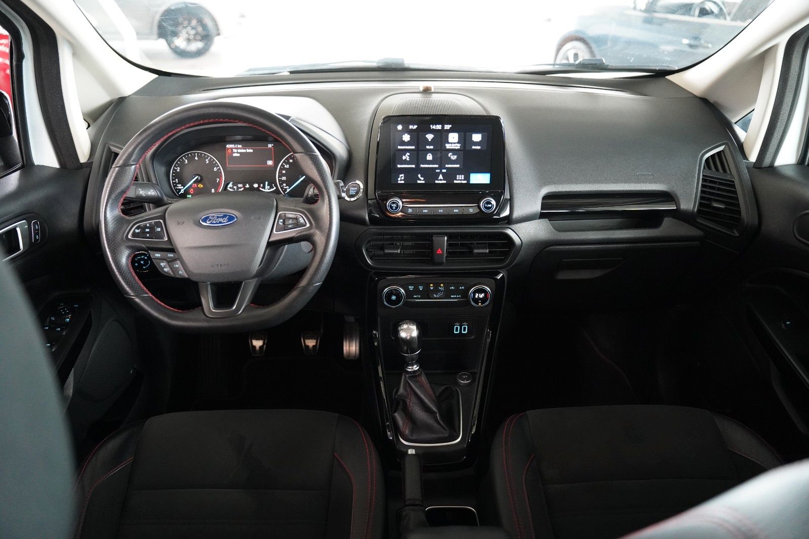 Fahrzeugabbildung Ford EcoSport ST-Line*NAVI*KeyFree*KLIMAAUTOMATIK