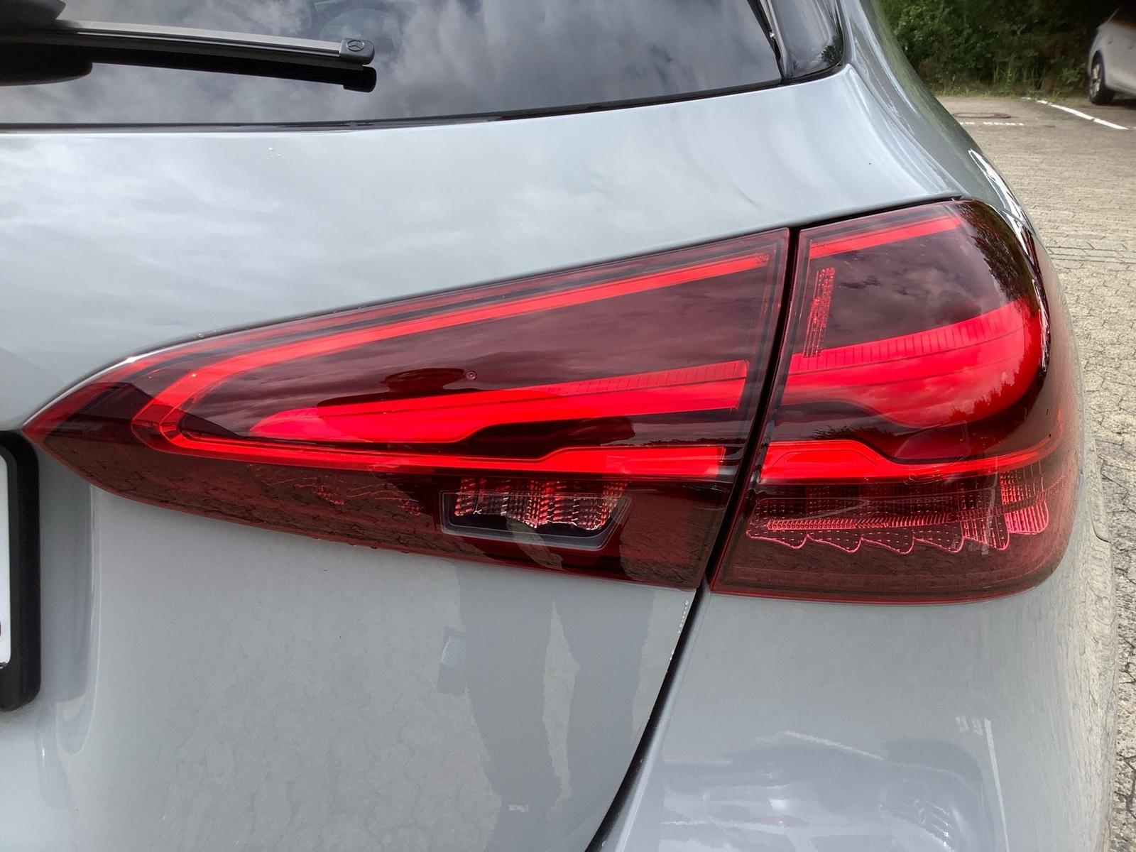 Mercedes-Benz A 250 e AMG SPECIAL-EDITION AHK