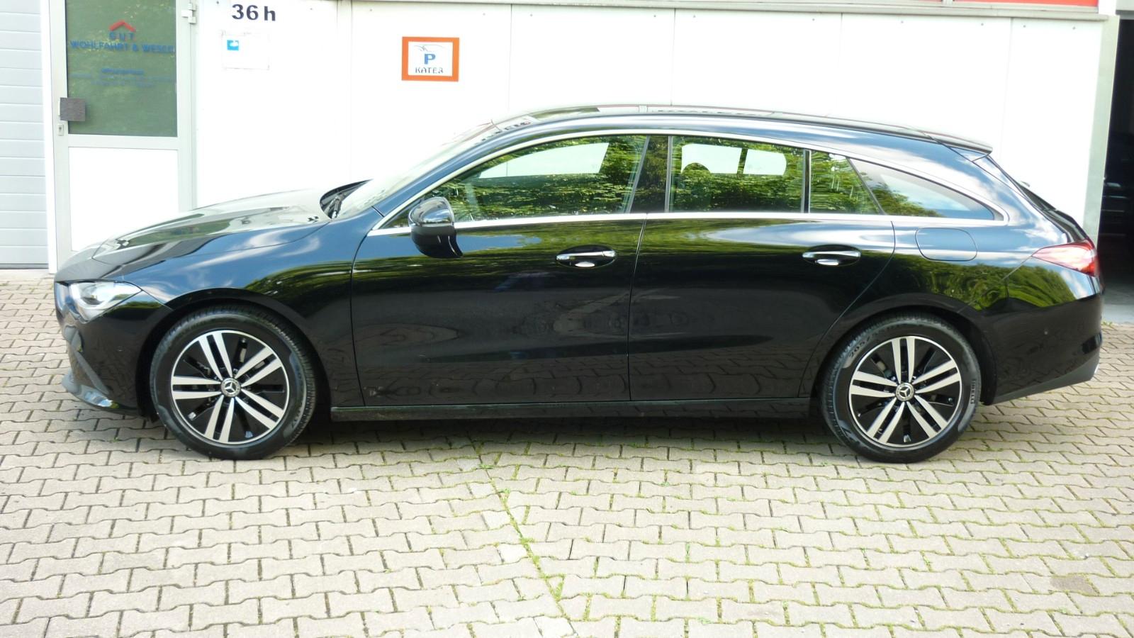Mercedes-Benz CLA 200 Shooting Brake