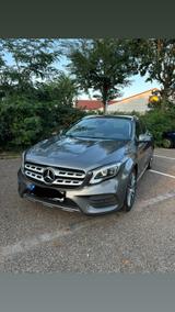 Mercedes-Benz Mercedes Benz GLA 220d Edition 1 - Mercedes-Benz GLA 220: Limousine