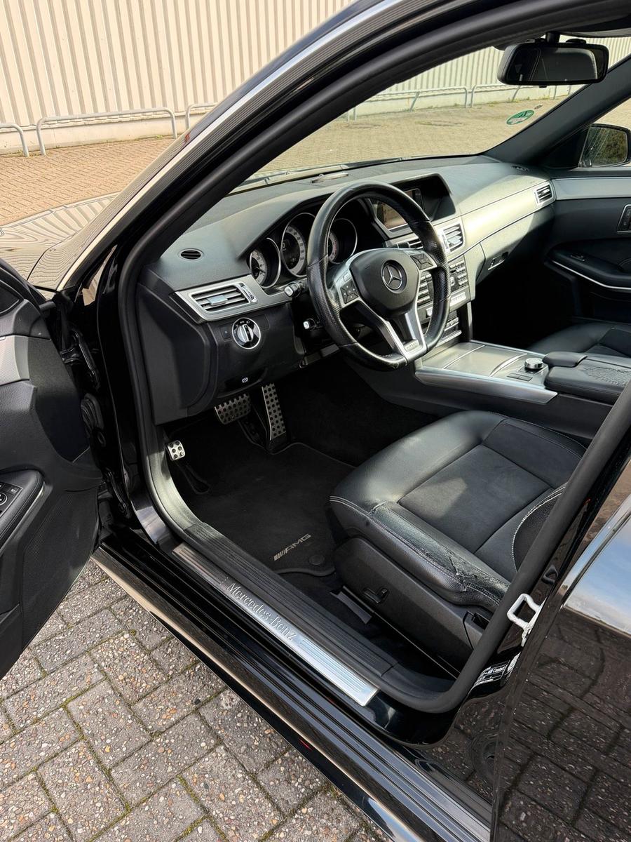 Mercedes-Benz E250 2014 — photo 8