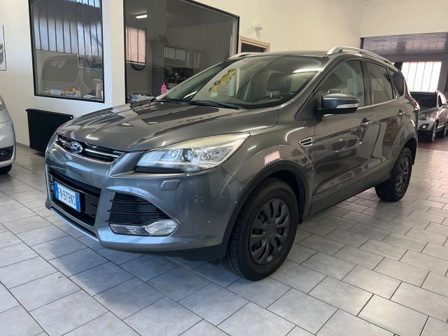 Ford Kuga 2.0 TDCI 163 CV 4WD Powershift Titaniu