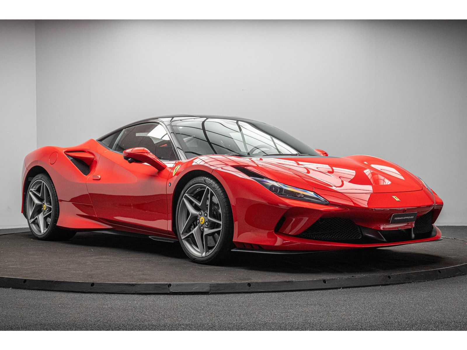 Ferrari F8 tributo 3.9 720 imagem 3