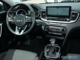 Kia Ceed 1.5T DCT7 SPIRIT TECHNIK 8-fach-bereift - Kia: Cee D