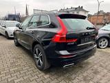 Volvo XC60 T5 R DESIGN AWD*PANO+AHK+LED* - Volvo XC60 in Mainz
