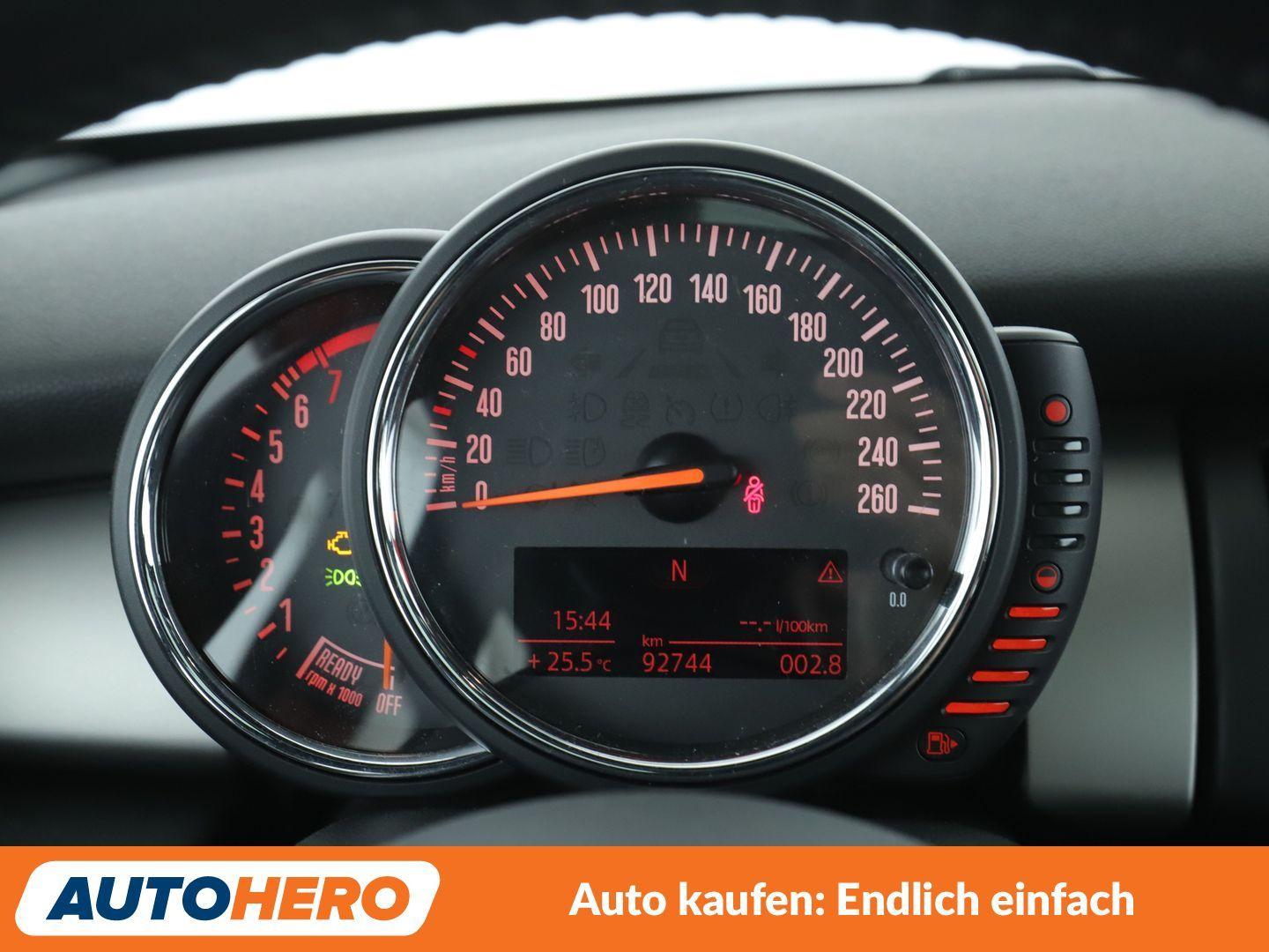MINI Cooper*TEMPO*PDC*SHZ*LIM*KLIMA*ALU*PANO*