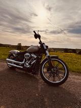 Harley-Davidson Breakout 114 FXBRS Softail - HARLEY-DAVIDSON SOFTAIL BREAKOUT