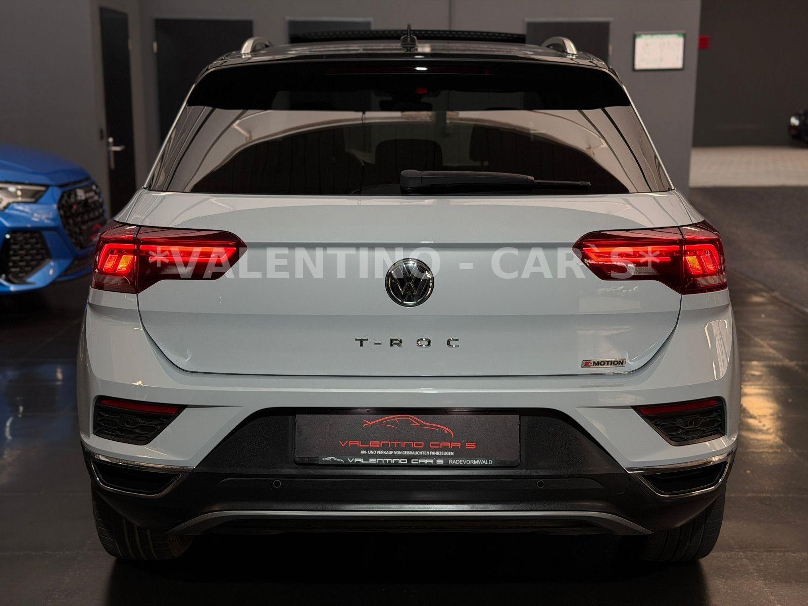 Volkswagen T-Roc Sport 4M/Standh/Pano/AHK/Virtu/Assis/Beats