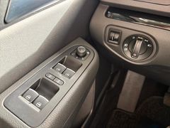 Fahrzeugabbildung Seat Alhambra FR-Line Navi Leder Xenon Sitzh 7.Sitze