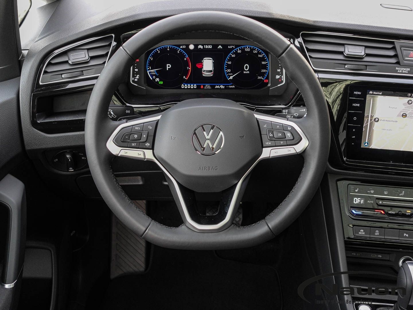 Volkswagen Touran - Bild 11