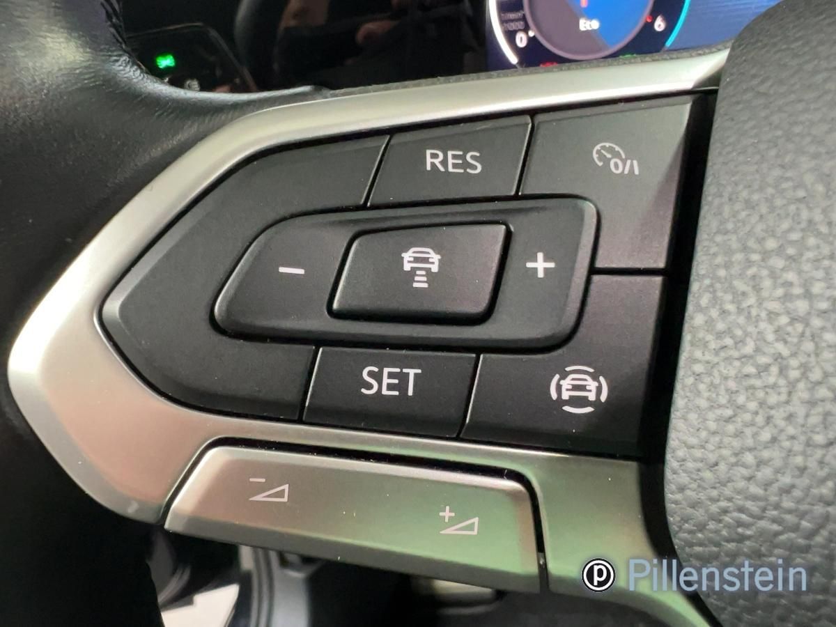 Volkswagen Golf - Bild 9