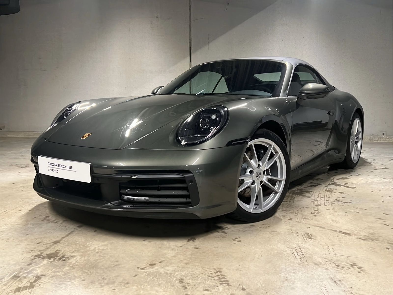 PORSCHE 992 Carrera Cabriolet Carrera