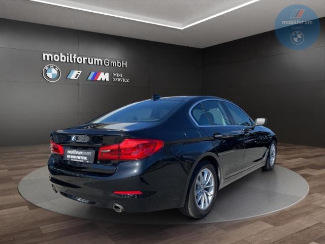 BMW 530 i Limousine AHK LED NAVI PDC 17 Zoll ALU