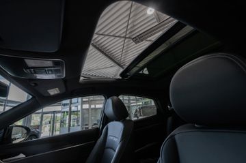 Bild 18 DFSK Fengon 5 Automatic Navi Pano Klima BT USB