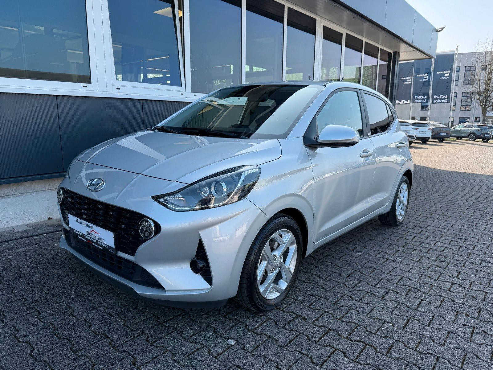 Fahrzeugabbildung Hyundai i10 1.2ltr. AMT Style 1 Hd. Scheckheft M+S