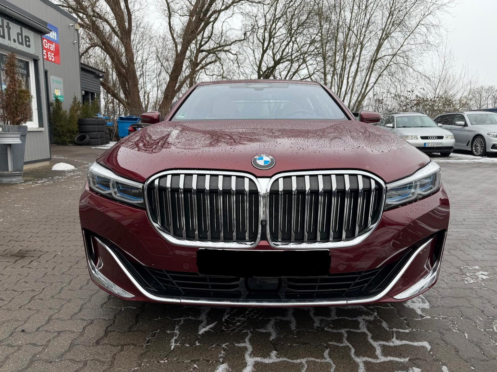 BMW 745e LASER°INDIVIDUAL°MEMORY°HUD°LEDER°ELSSD°SH!