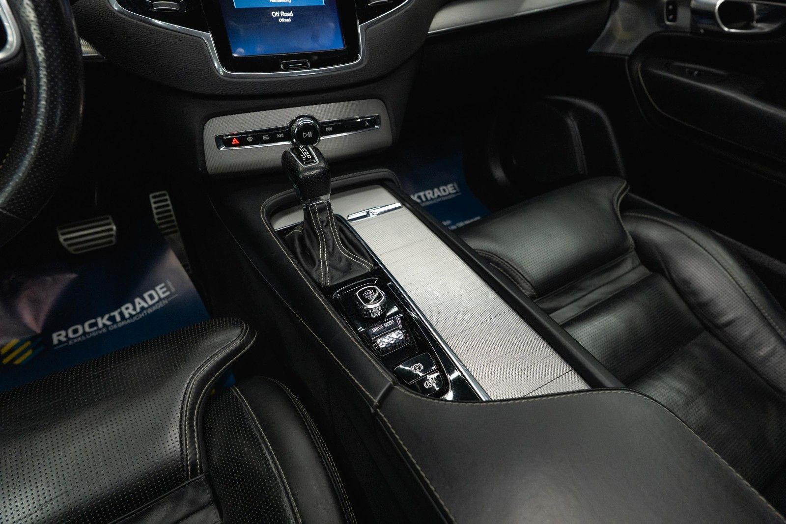 Fahrzeugabbildung Volvo XC90 R Design AWD Night-Paket | ACC | PANO | LED