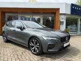 Volvo V60 B4 FWD Plus Dark #volvocars #madebymerten - Volvo Gebrauchtwagen
