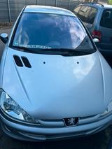Peugeot 206 Silber mit Alufelgen mit Klima... - Peugeot 206 in Hannover