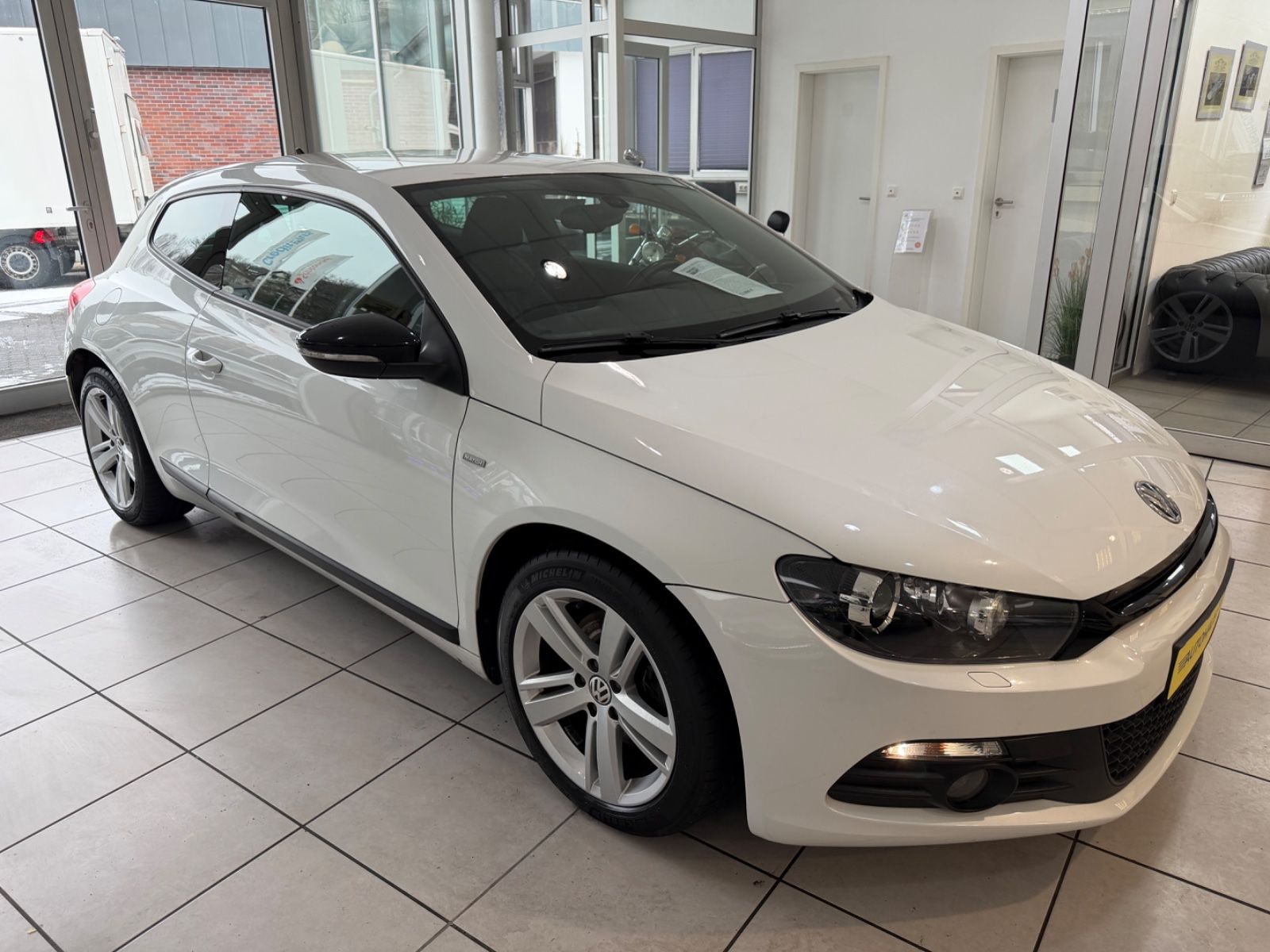Fahrzeugabbildung Volkswagen Scirocco 2.0 TSI 155 kW Match