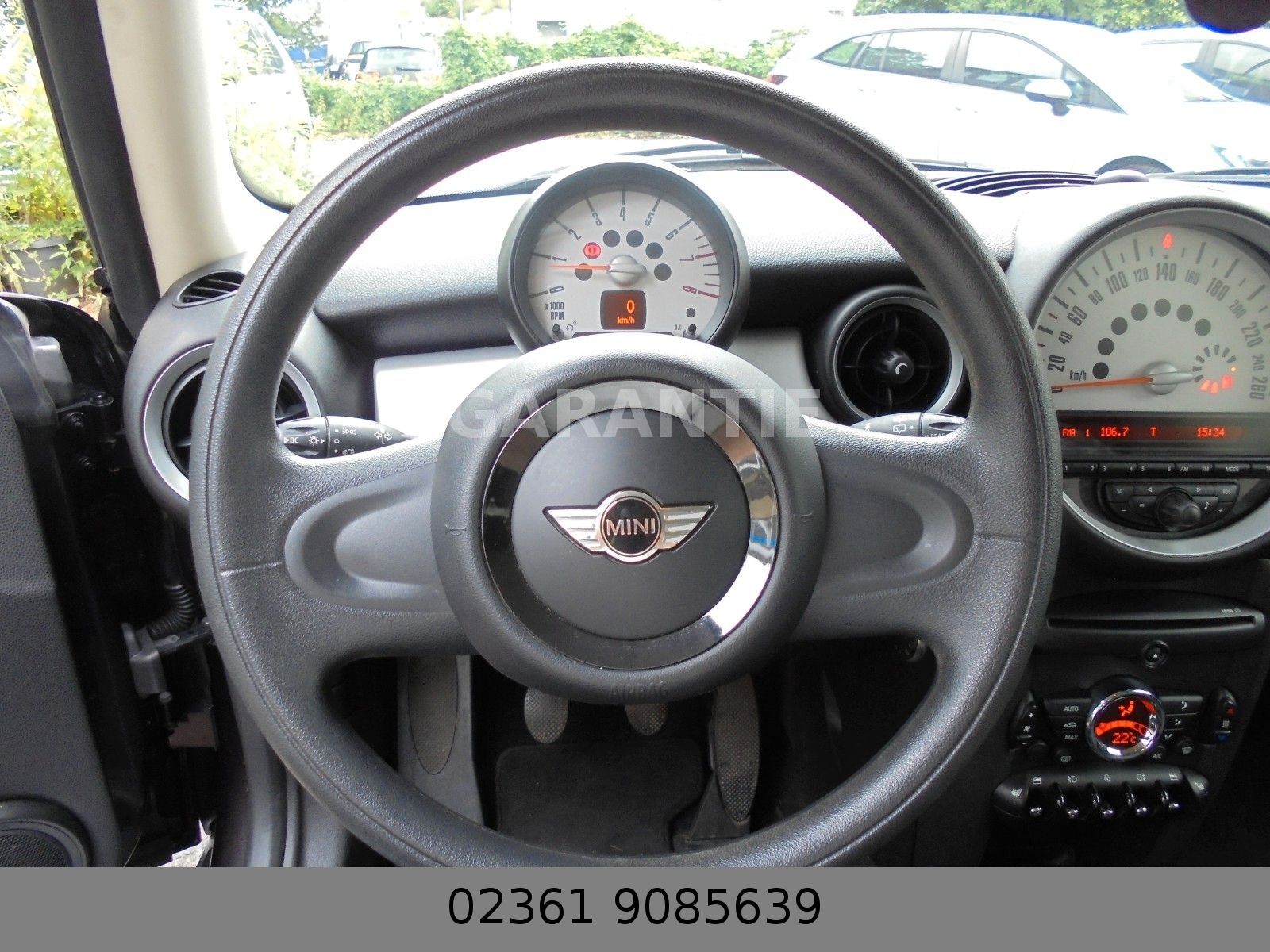 Fahrzeugabbildung MINI ONE Clubman 1.6 Klimaaut./Sitzheizung/Parktronik