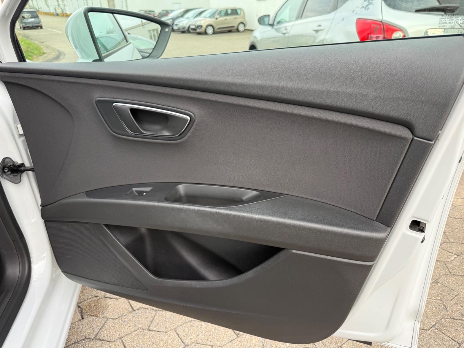 Seat Leon 2014 — фото 14