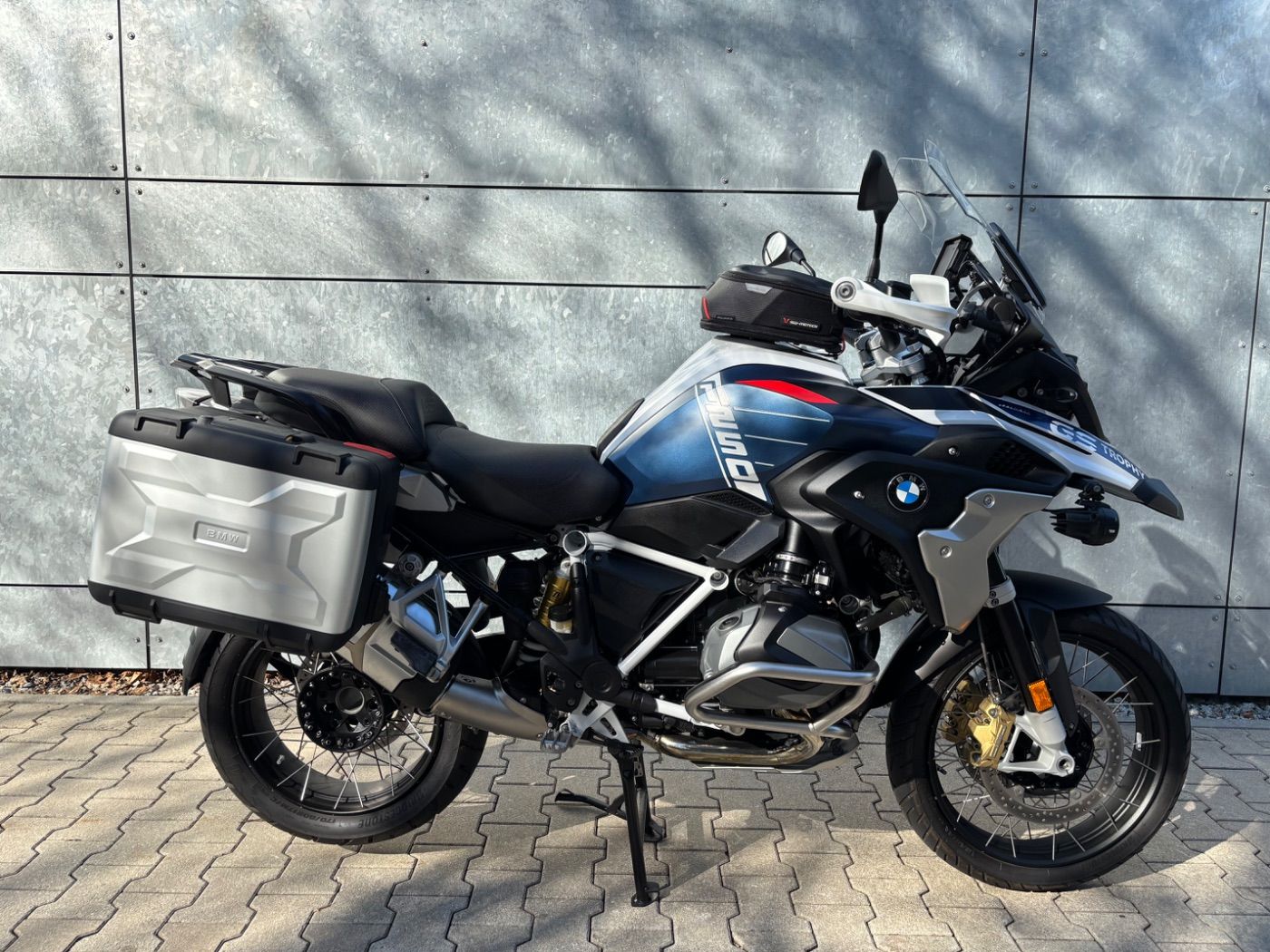 Fahrzeugabbildung BMW R 1250 GS Trophy 4 Pakete Sitzheizung Seitenkoff