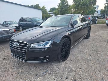 2017 AUDI A8 — фото 1
