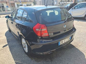 BMW 118 - 4