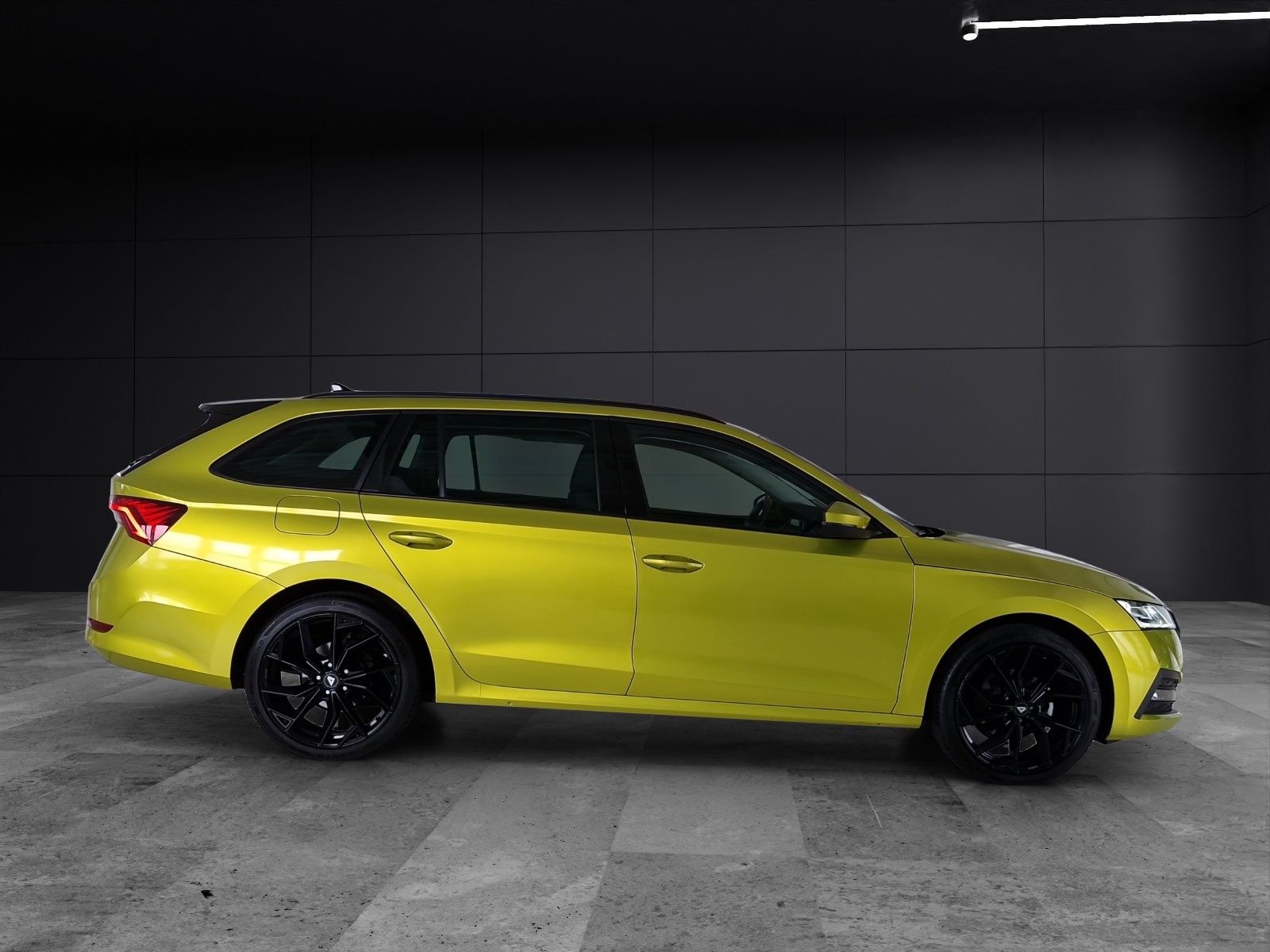 Fahrzeugabbildung SKODA Octavia Combi Ambition DSG ACC KLIMA LED