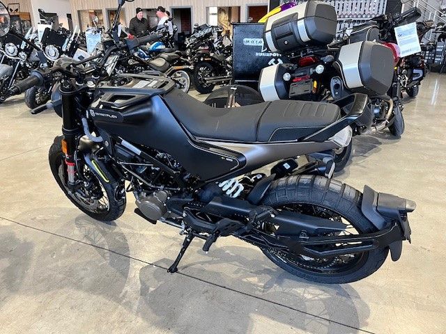 Fahrzeugabbildung Husqvarna Husqvarna Svartpilen 125