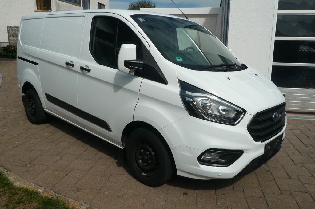 Image of Ford Transit Custom