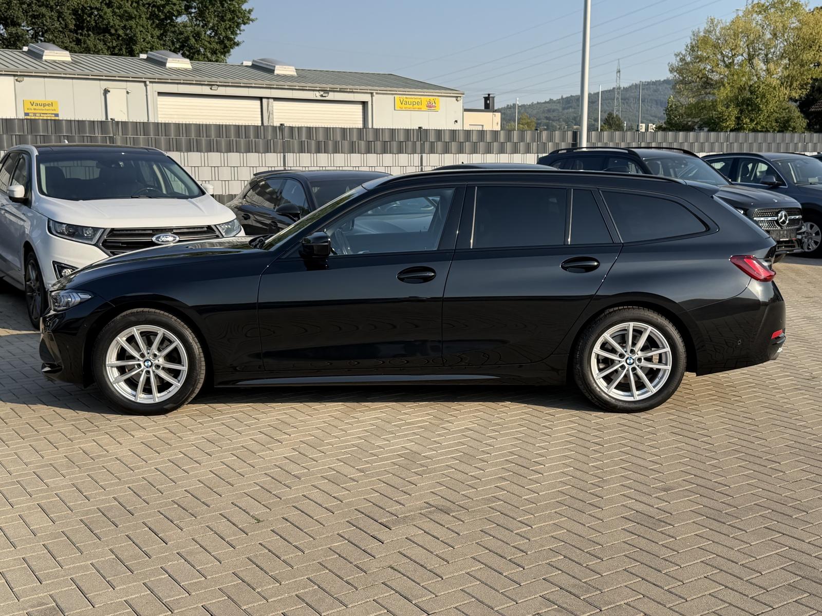 BMW 3 Series i Innovation LC+ Matrix HUD Memory Keyless, миниатюра 21