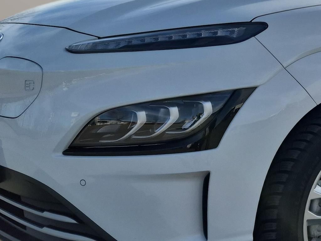 Erstes Annaberger Autohaus -  Hyundai KONA Elektro, Navi, LED Scheinwerfer,  Rückfahrk - Bild 5 Erstes Annaberger Autohaus -  Hyundai KONA Elektro, Navi, LED Scheinwerfer,  Rückfahrk - Bild 5