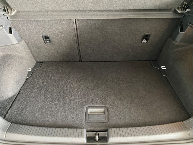 T-Cross Style 1.0 TSI AHK+KAMERA+LED+SHZ