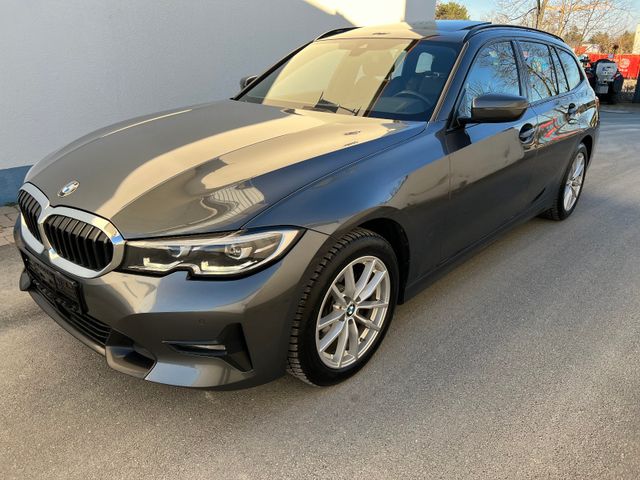 BMW 320 d xDrive Sport Line.Panoramadach.Motor NEU