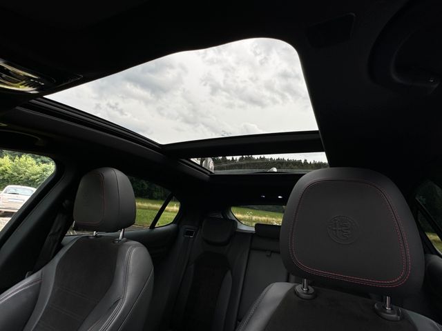 ALFA ROMEO Stelvio Quadrifoglio Q4