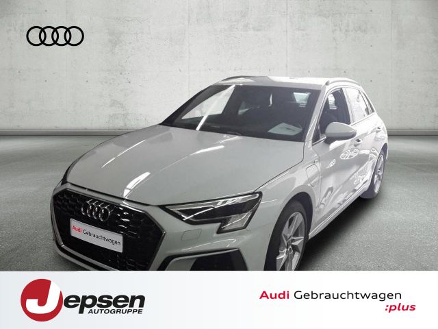 Audi A3 Sportback TFSI e S line 40 S tr. Matrix Navi