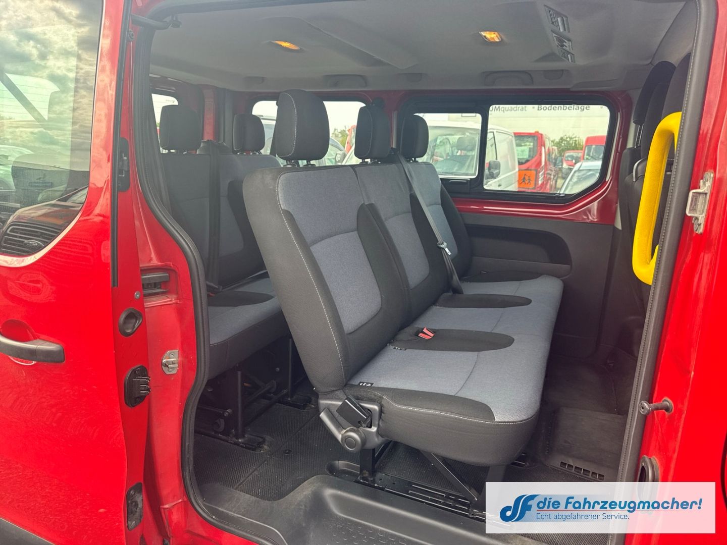 Fahrzeugabbildung Opel Vivaro B Kombi 9Si. L1H1 2,7t *2671 *EXPORT